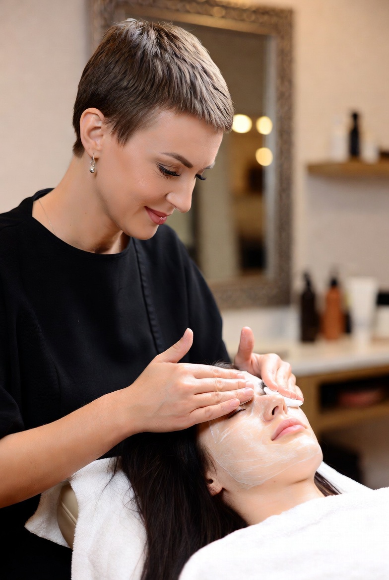 Facial suite